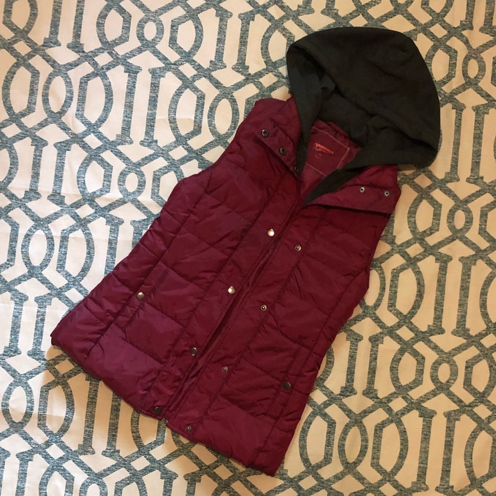 Hooded puffer vest!